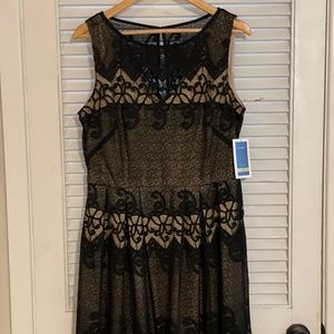 Lace midi fit and flare